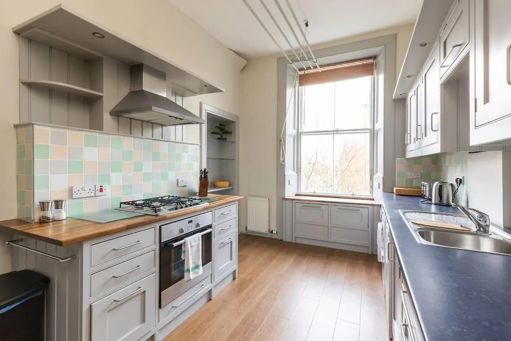 Apartment Stunning 3 Bedroom Flat In Bruntsfield Edinburgh